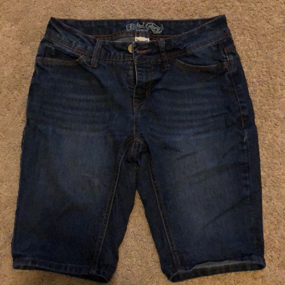 Excellent condition jean shorts